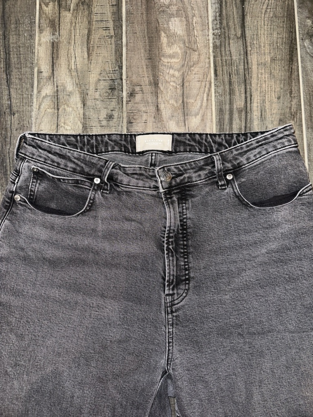 Everlane Curvy Way-High Jeans - Picture 6 of 11